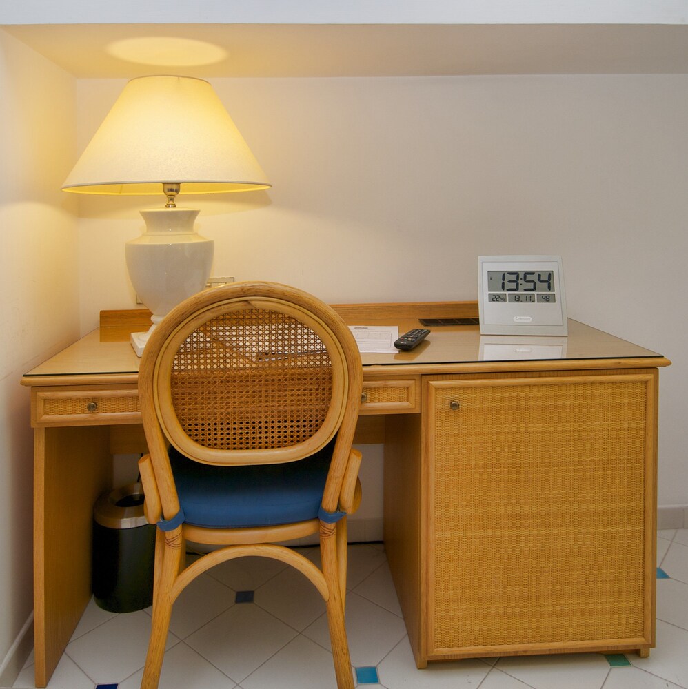 In-Room Business Center