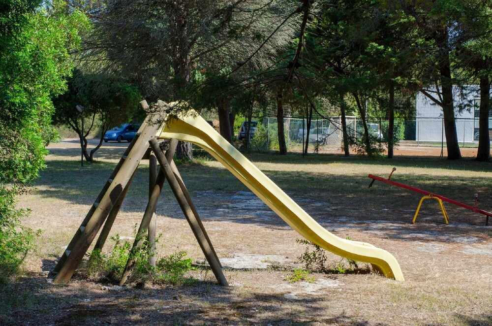 Childrens Play Area - Outdoor
