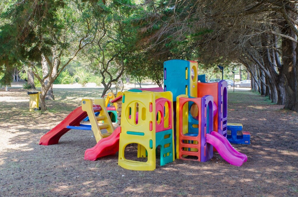 Childrens Play Area - Outdoor