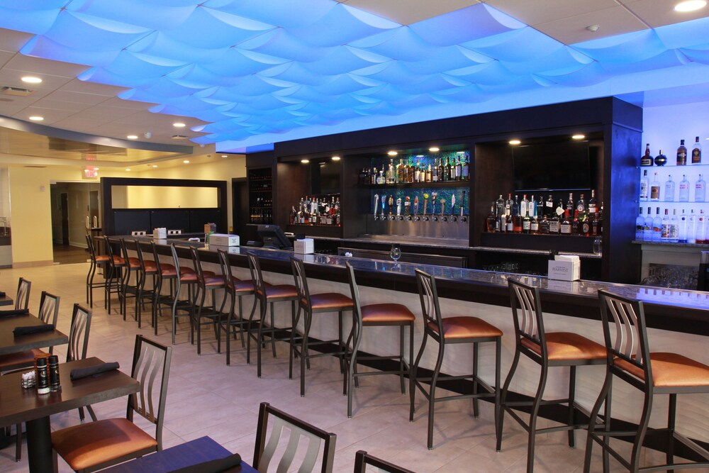 Hotel Lounge