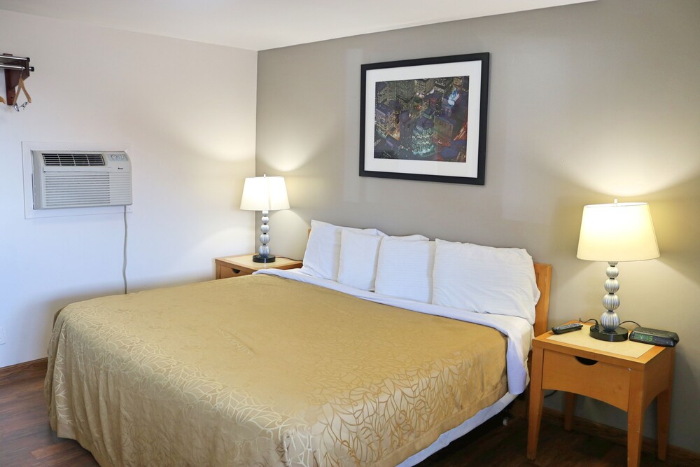 Guestroom View