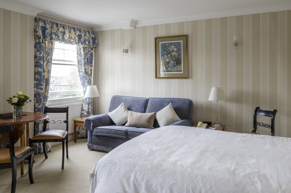 Studio - Guestroom