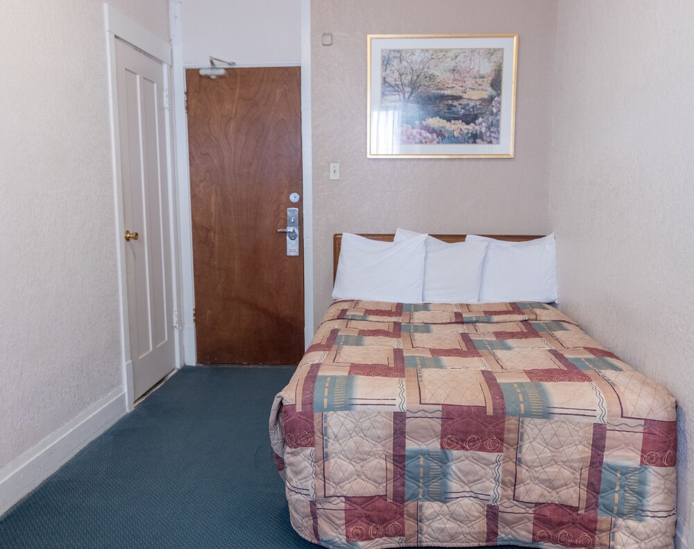 Guestroom View