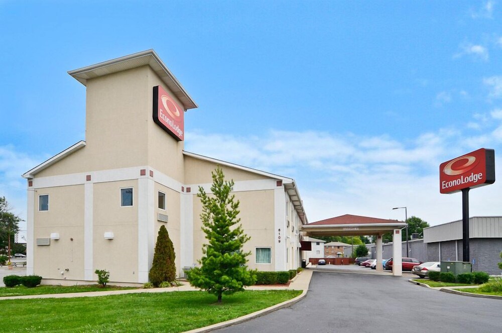 Hotel Front
