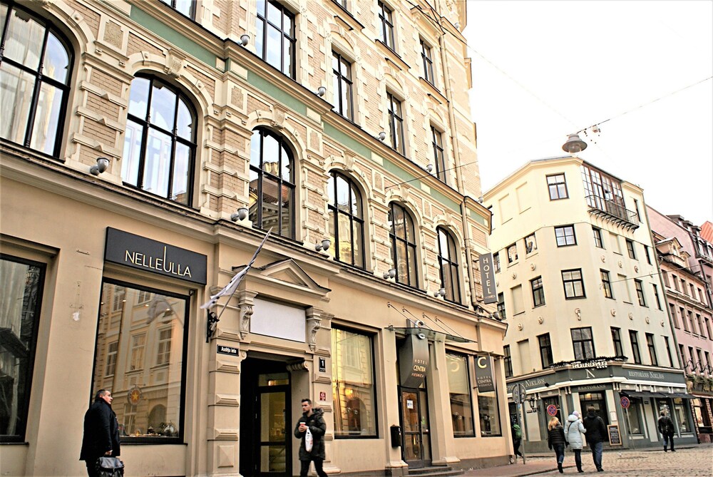 Hotellin julkisivu