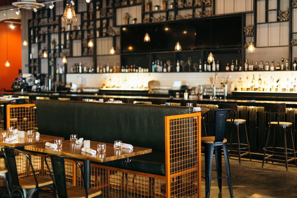 Hotel Bar