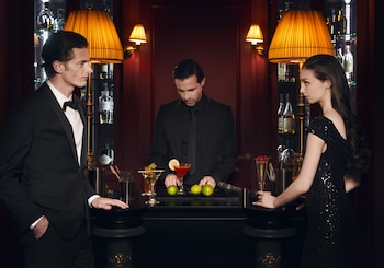Hotel Bar