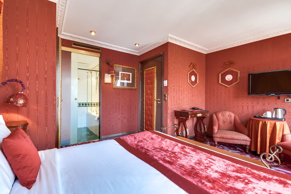 Guestroom