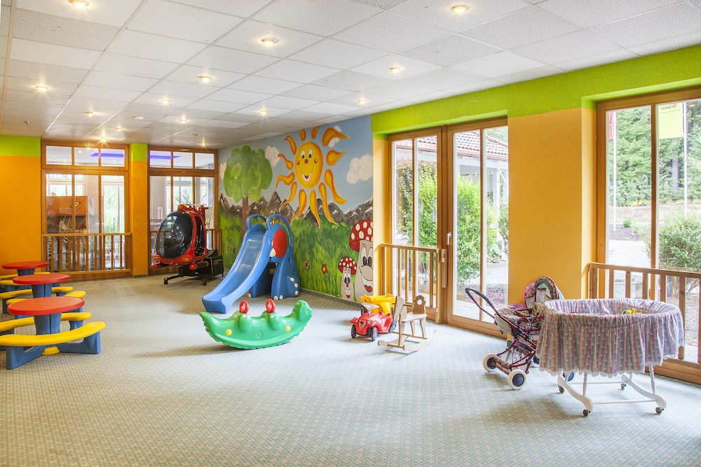 Innen-Kinderspielplatz