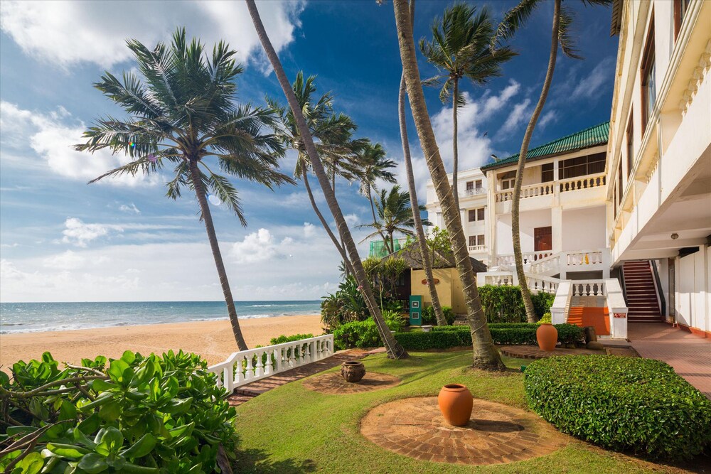 Beach/Ocean View
