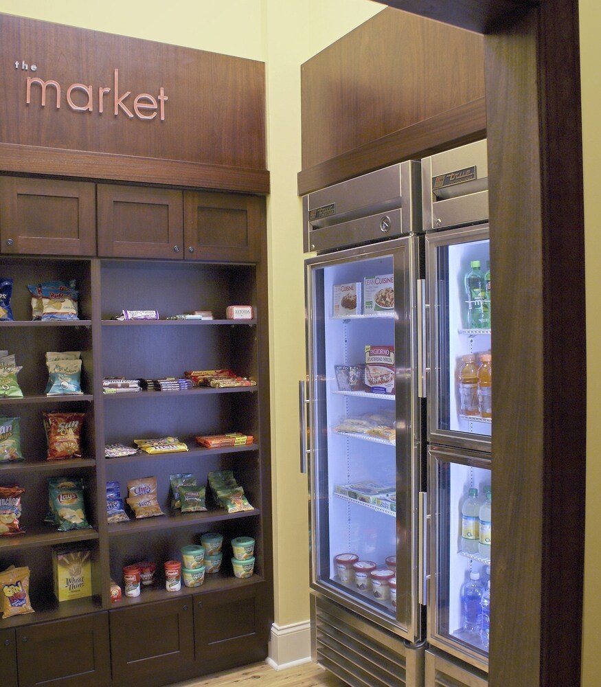 Snack Bar