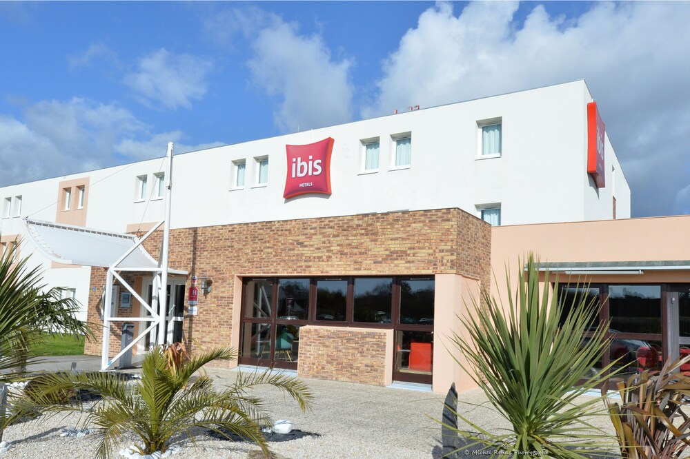 Hotel Front