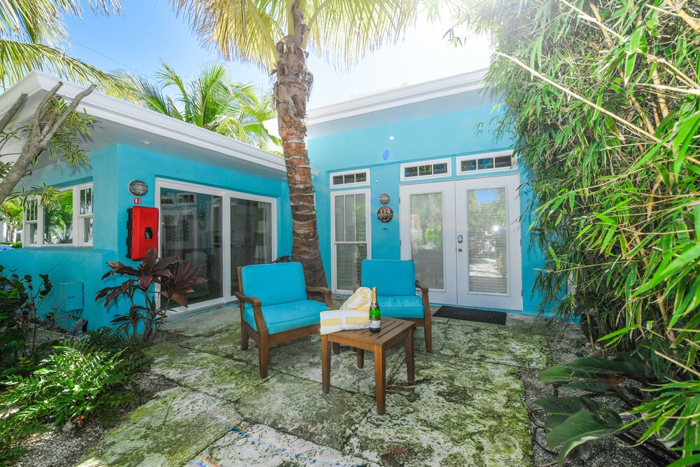 Honeymoon Suite, 1 King Bed with Sofa bed - Terrace/Patio