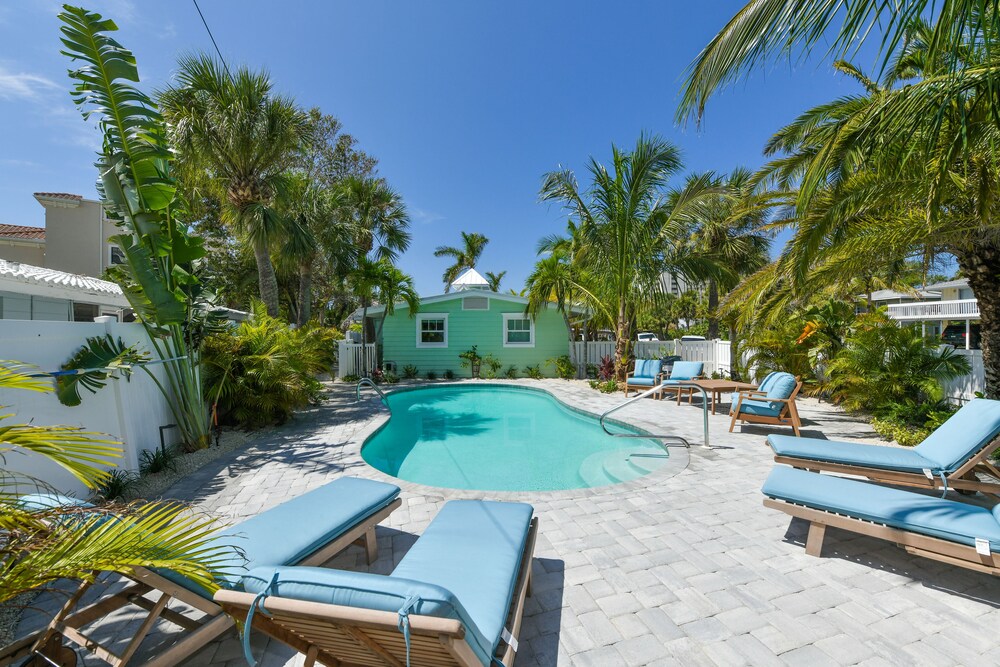 Suite, 2 Bedrooms, Private Pool - Terrace/Patio