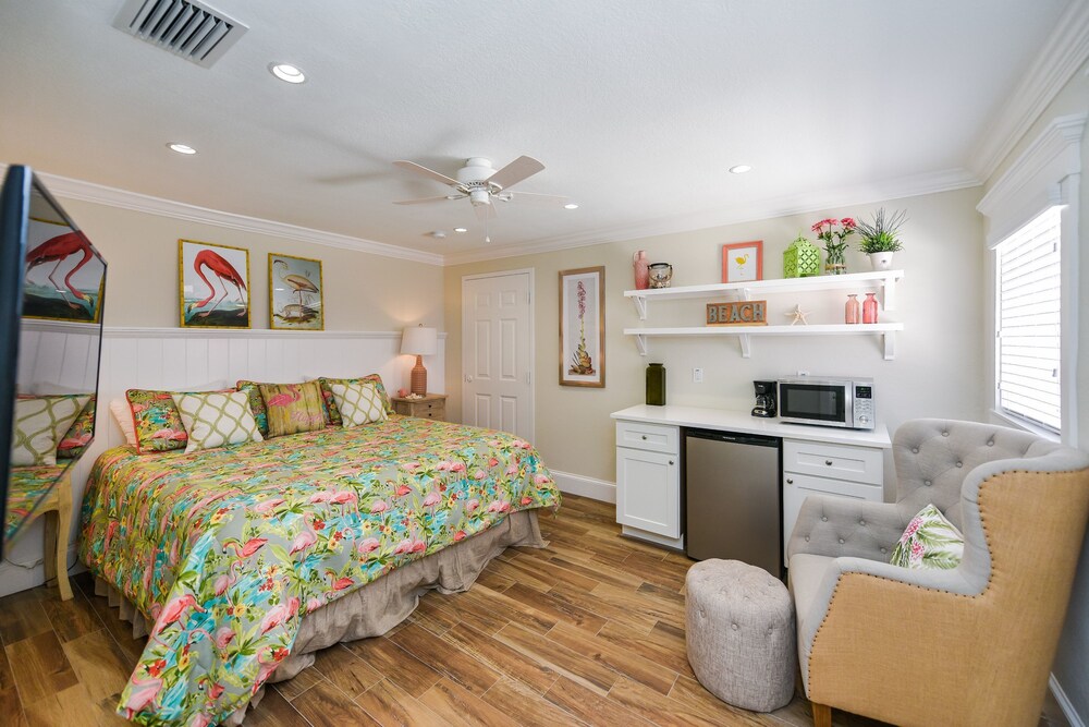 Studio, 1 King Bed - Guestroom