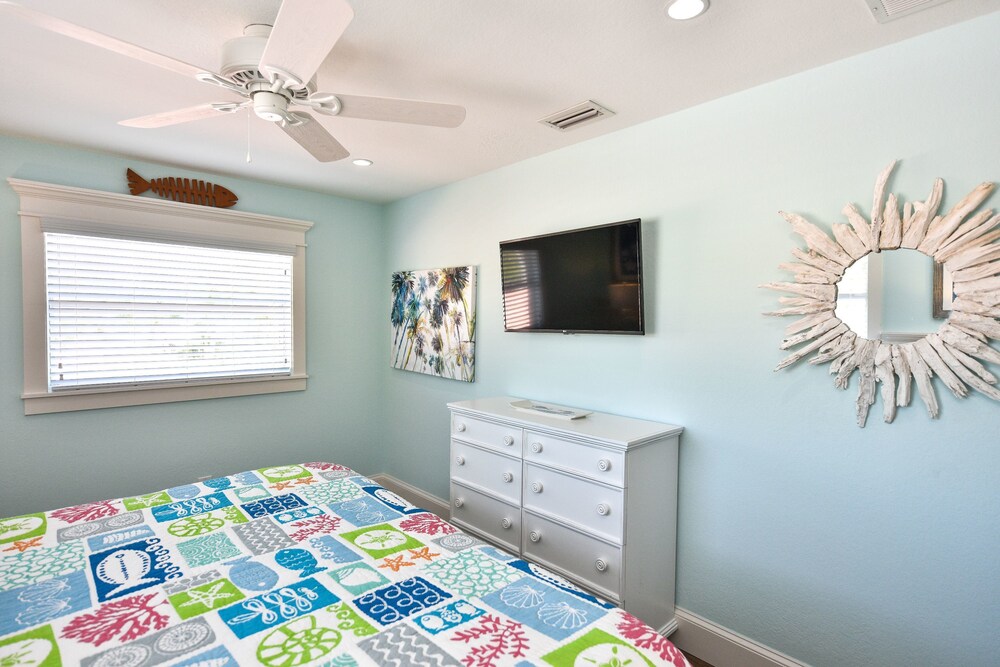 Suite, 2 Bedrooms - Guestroom