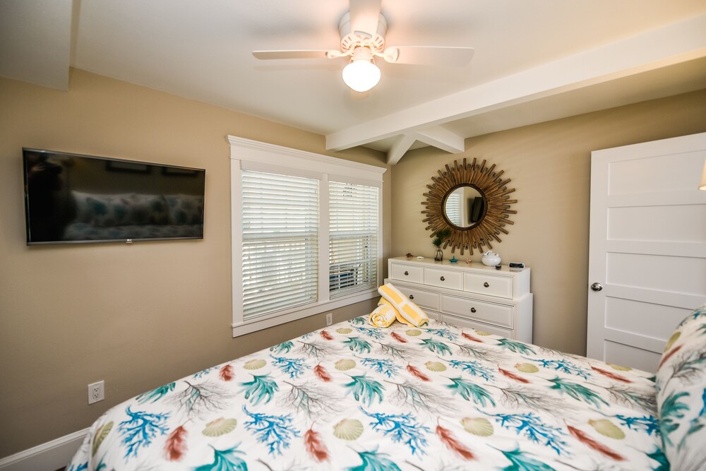Superior Suite, 1 Bedroom - Guestroom