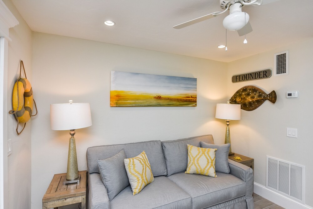 Luxury Room, 1 Bedroom, Kitchen - Living Area