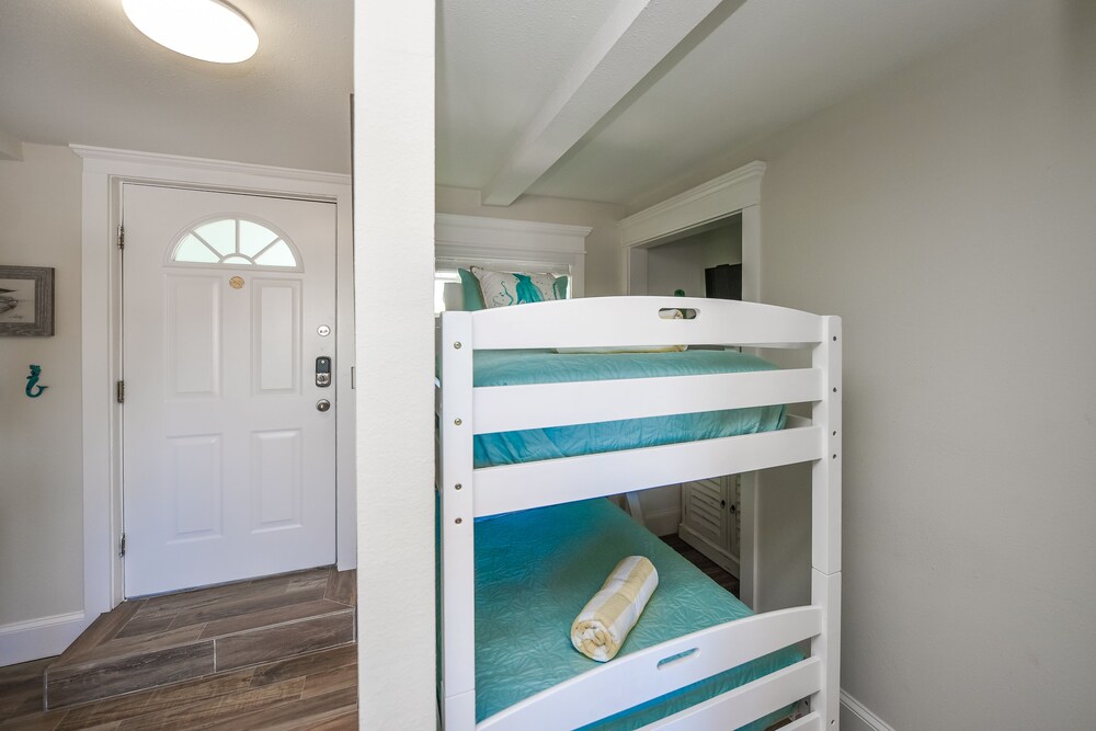 Superior Suite, 1 Bedroom - Guestroom