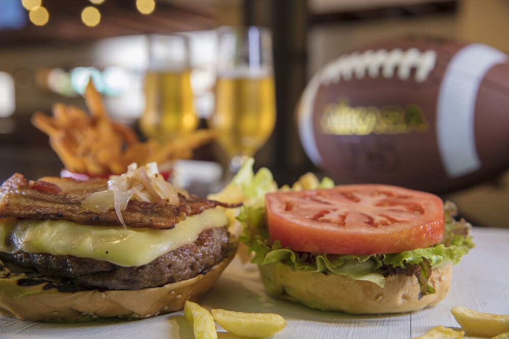 Sports Bar