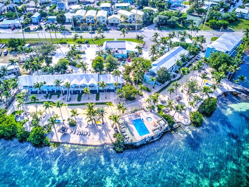 Lime Tree Bay Resort