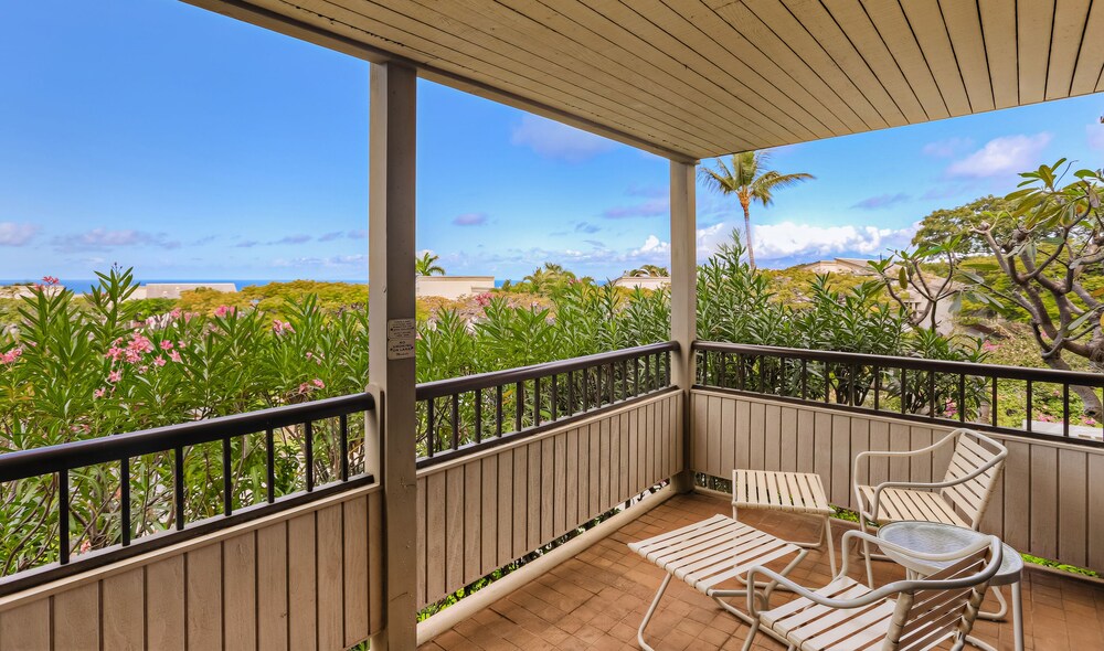 Condo, 2 Bedrooms, 2 Bathrooms, Garden View - Balcony