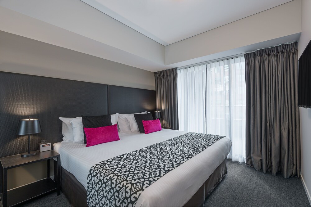 Two Bedroom Apartment - Guestroom