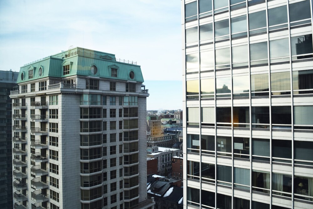 Guestroom View