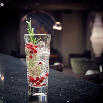 Hotel Bar