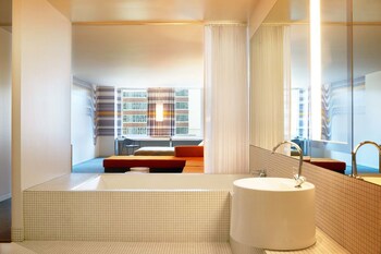 Los Angeles Vacations - The Standard Downtown LA - Property Image 1