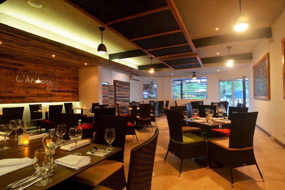 Food Court