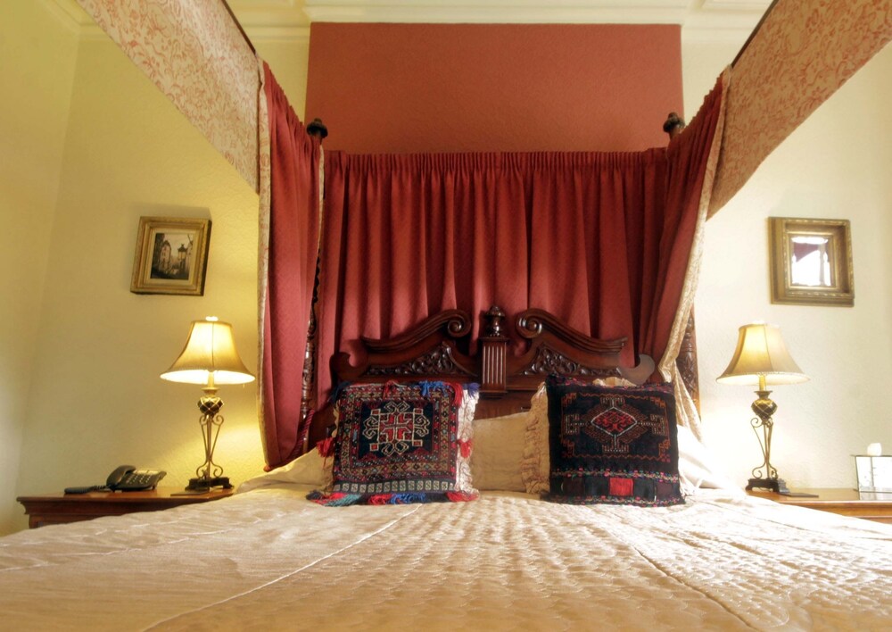Guestroom View