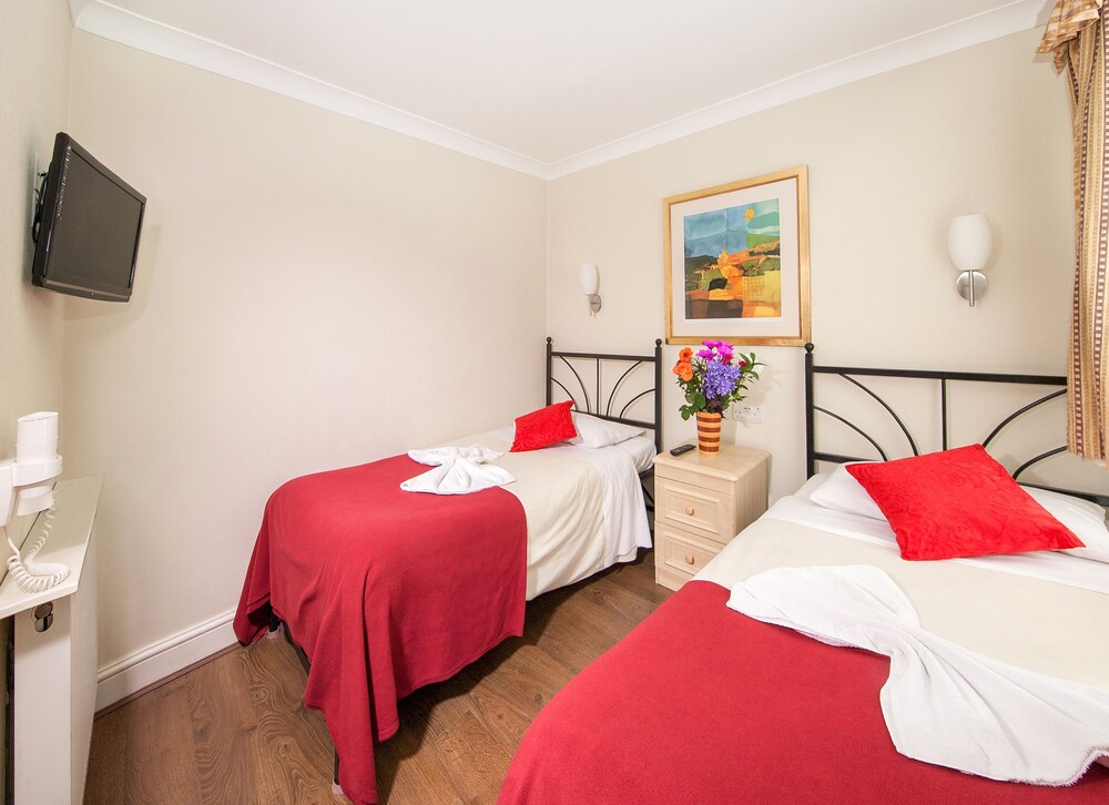 Guestroom