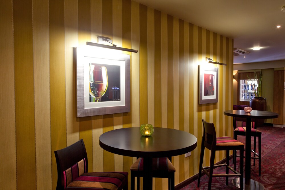 Hotel Lounge