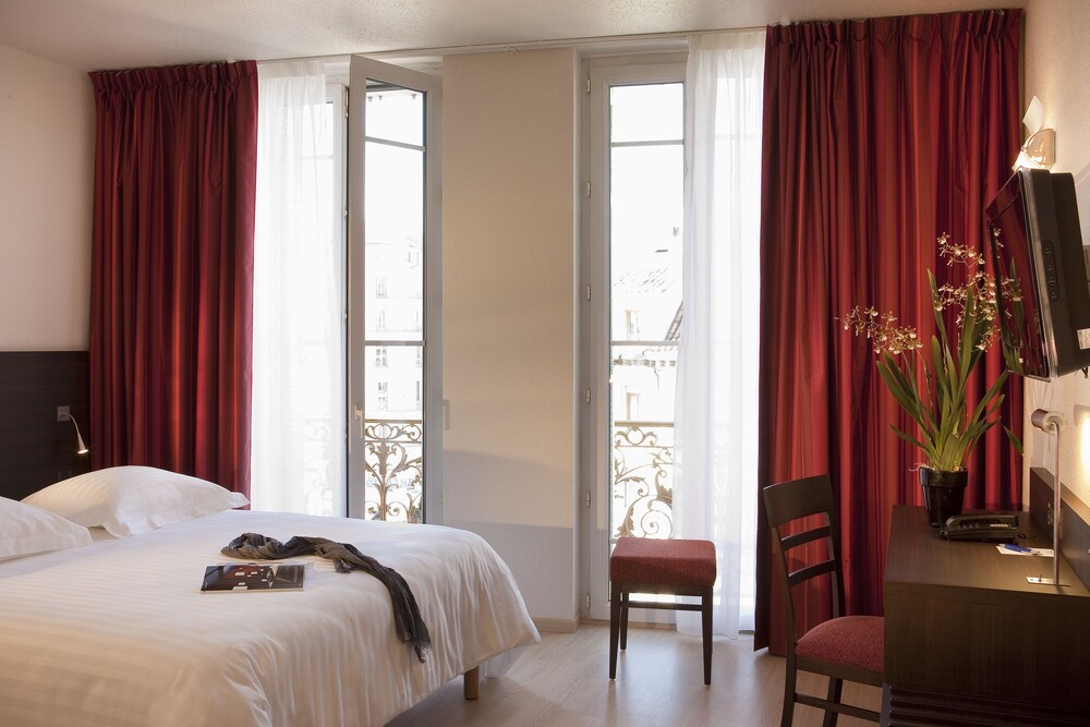 Guestroom
