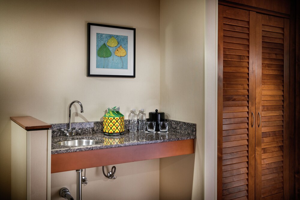 In-Room Kitchenette