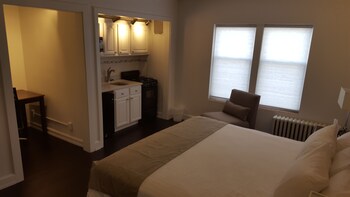Guestroom