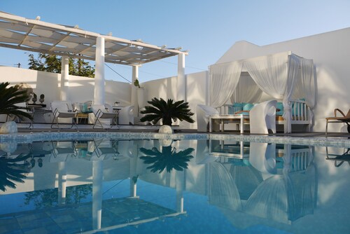 Aressana Spa Hotel and Suites