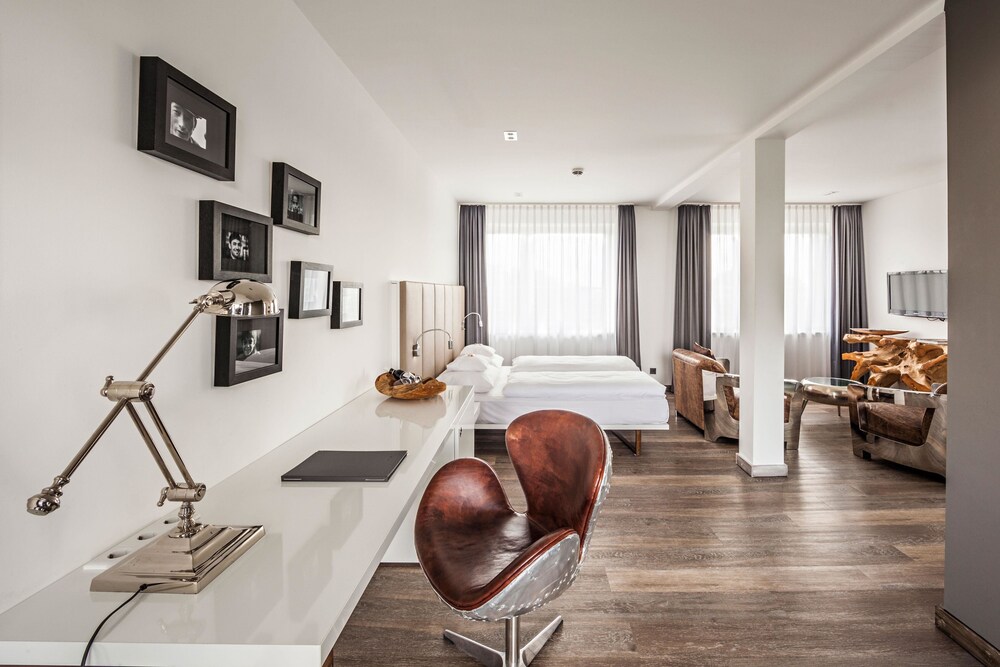 Guestroom
