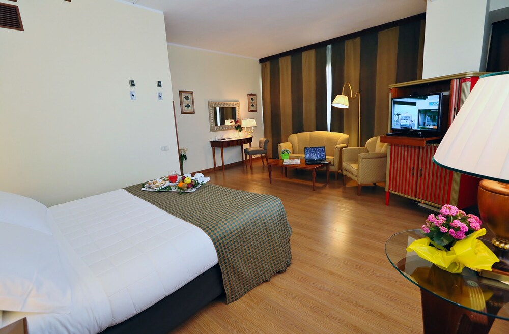 Guestroom