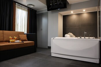 Jetted Tub