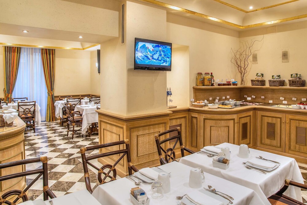 Salle de petit-déjeuner