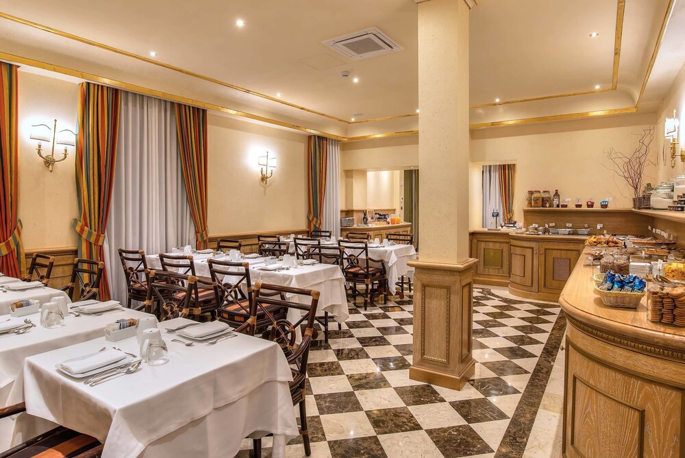Salle de petit-déjeuner