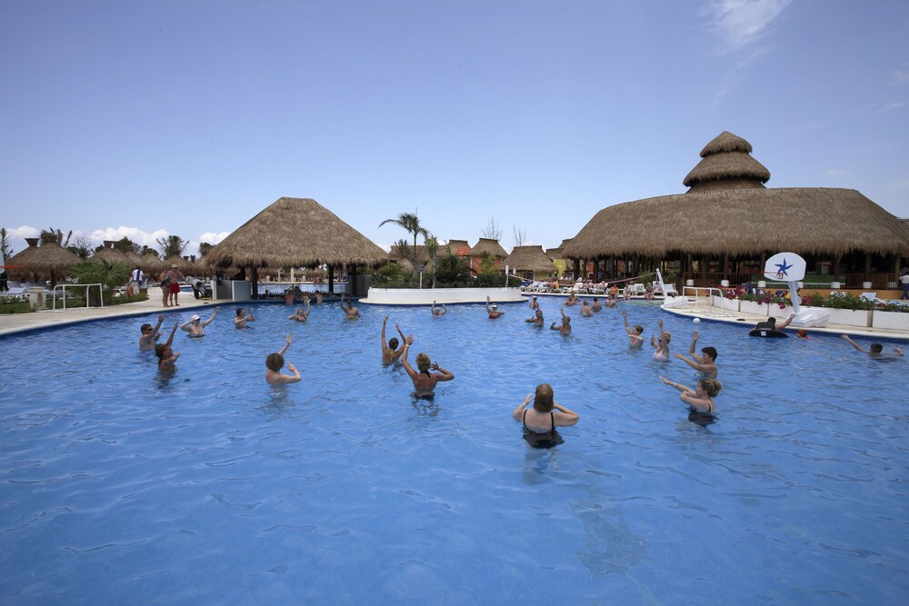 Exercise/lap pool, Iberostar Cozumel All Inclusive