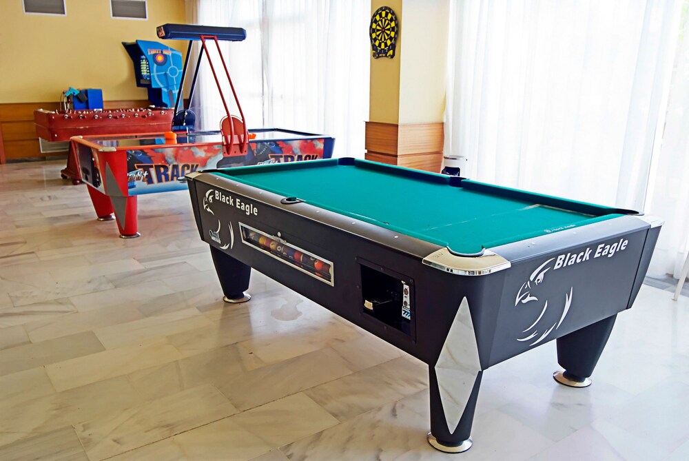 Hotel Lounge