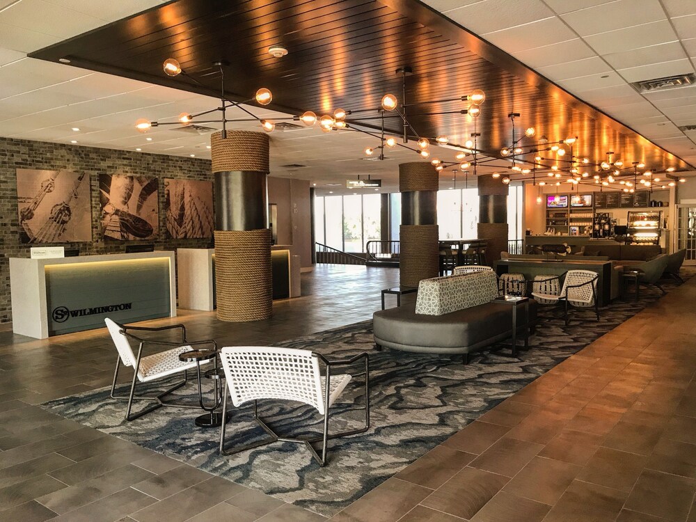 Check-in/Check-out Kiosk