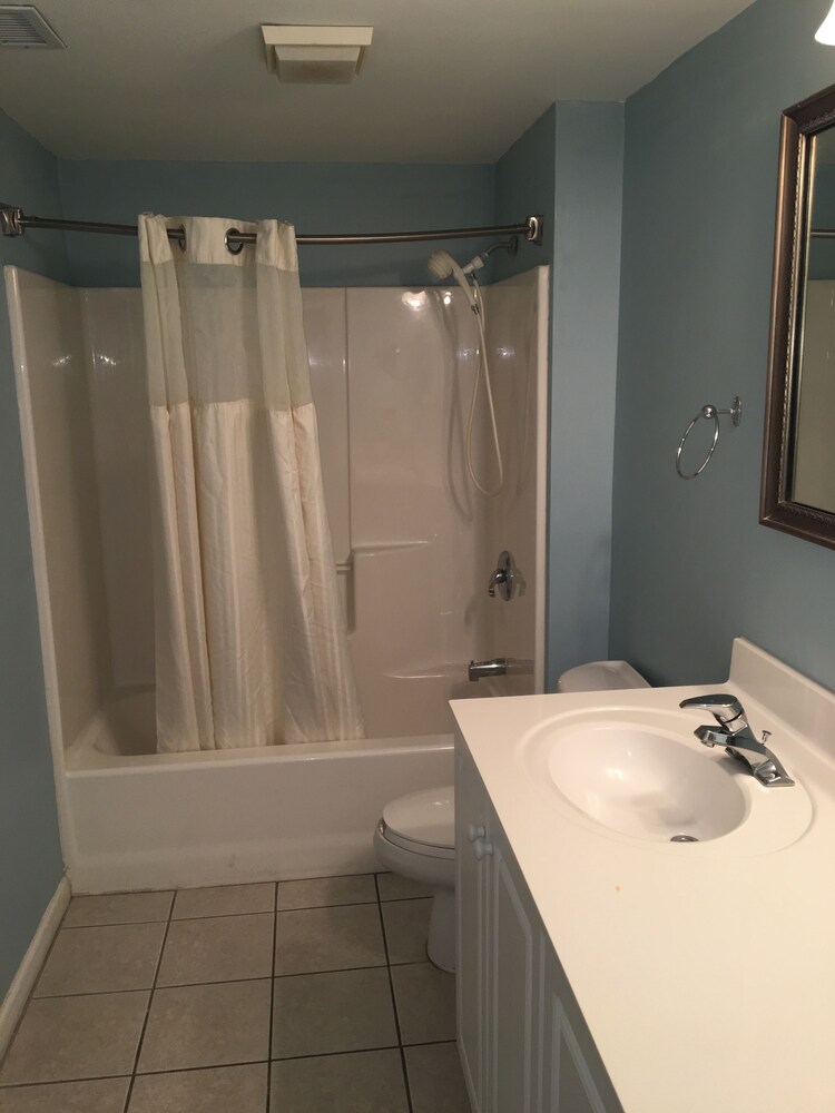 Condo, 1 Bedroom - Bathroom
