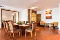 Premier Apartment, 3 Bedrooms, Kitchen