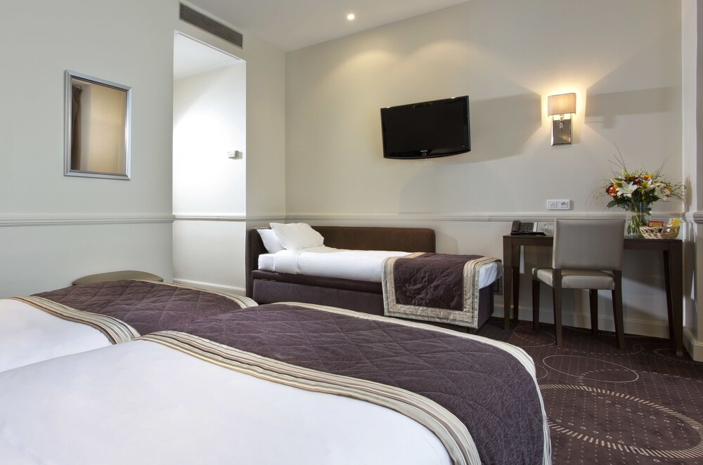 Guestroom