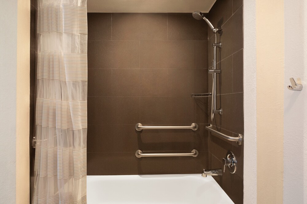 Suite, 1 Bedroom, Accessible, Bathtub - Bathroom